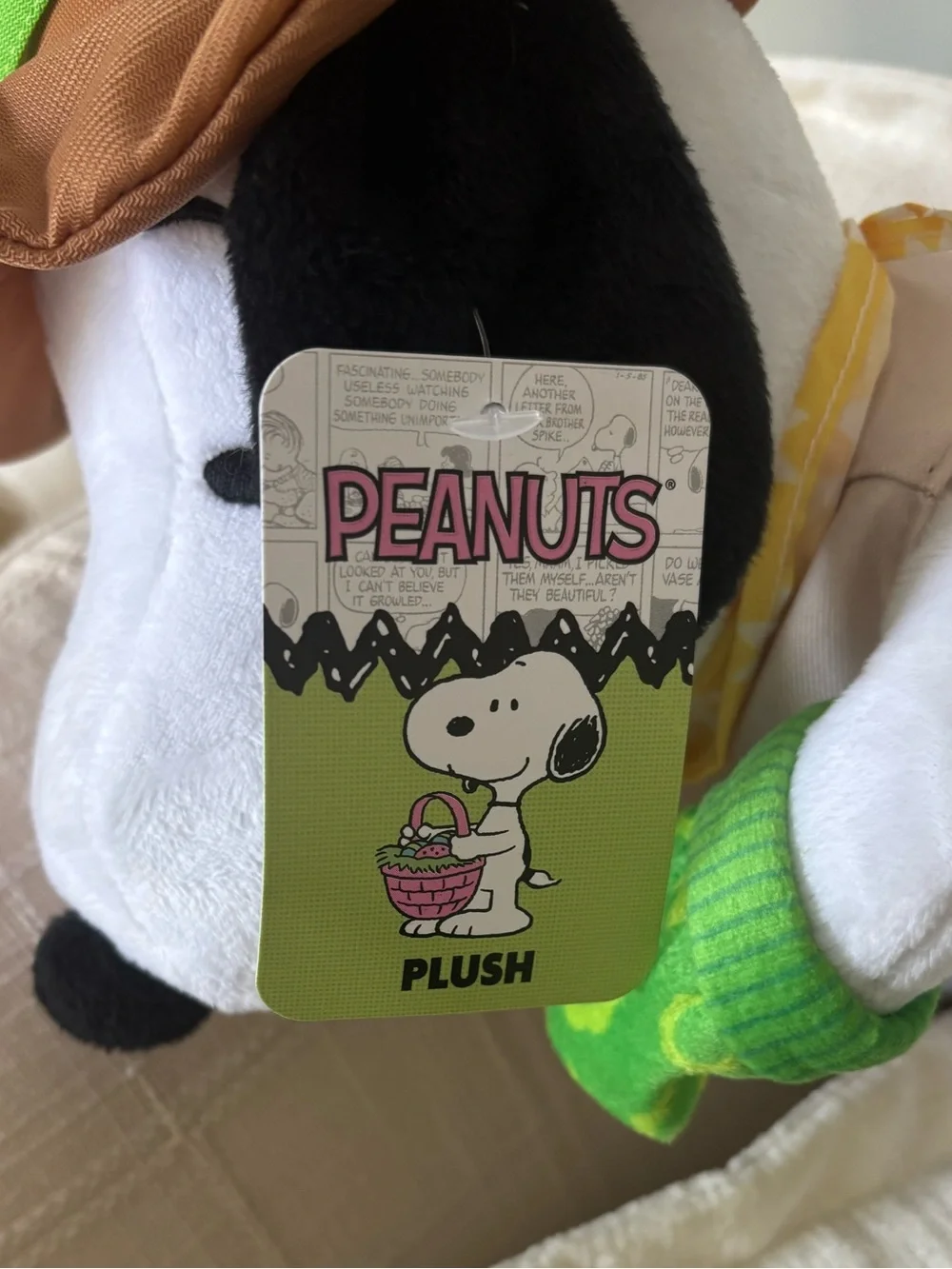 NWT Peanuts Snoopy Gardener 11
